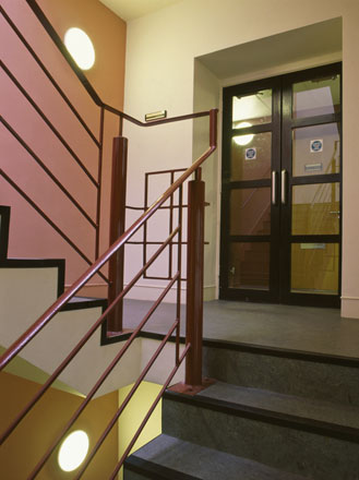 Descriptive Image Name