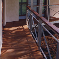 Descriptive Image Name