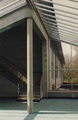 Descriptive Image Name